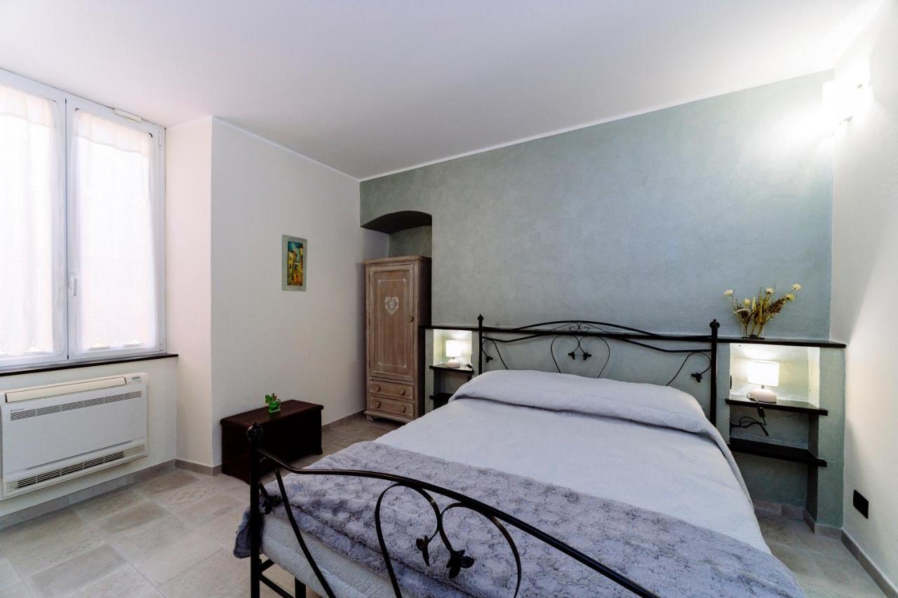 Come Nelle Favole The Classic B&B Toirano Bagian luar foto